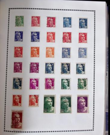 1850-2015, Collection en deux parties, une collection