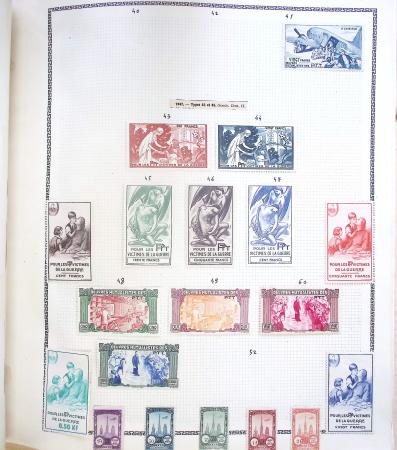 1731-1999 Collection de France rangé par thématique, commençant par la classeurs sur ST. Amand, révolution, puis la section classique avec N°6