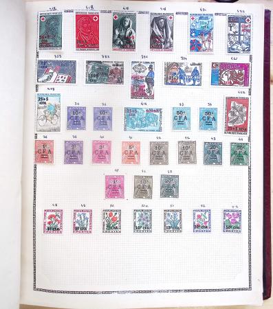 1731-1999 Collection de France rangé par thématique, commençant par la classeurs sur ST. Amand, révolution, puis la section classique avec N°6