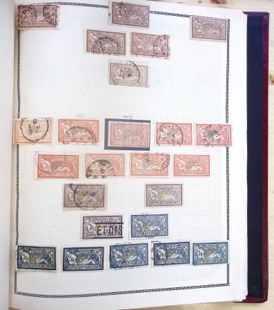 1731-1999 Collection de France rangé par thématique, commençant par la classeurs sur ST. Amand, révolution, puis la section classique avec N°6