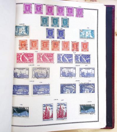 1731-1999 Collection de France rangé par thématique, commençant par la classeurs sur ST. Amand, révolution, puis la section classique avec N°6