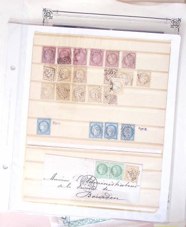 1852-1960 Lot de France mixe, dont classique en quantité multiple avec obl, dont N°25/26 en bloc de 4 * sections timbres publicitaires, fiscaux, colis postaux. Belle découverte en perspective