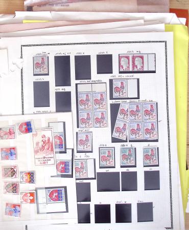 1852-1960 Lot de France mixe, dont classique en quantité multiple avec obl, dont N°25/26 en bloc de 4 * sections timbres publicitaires, fiscaux, colis postaux. Belle découverte en perspective