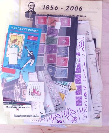 1852-1960 Lot de France mixe, dont classique en quantité multiple avec obl, dont N°25/26 en bloc de 4 * sections timbres publicitaires, fiscaux, colis postaux. Belle découverte en perspective