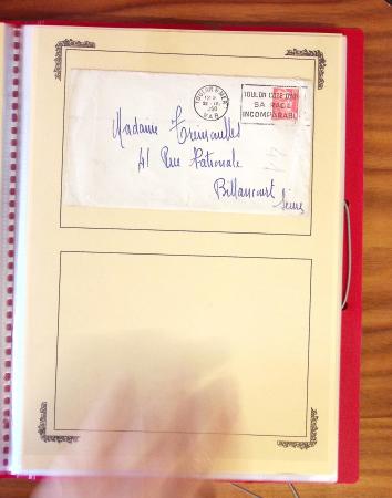 1929-1984 Classeur de lettres avec des cartes du N°354/355 en quantité multiples, dont lettre de guerre, censure, premier vol, LVF. A voir absolument