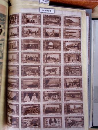 1900-50env. Très belle collection de vignettes des colonies avec surtout vignettes de propagande de différentes colonies, à noter Somalie, épreuves du Congo, Centenaire du Gabon, Maroc, etc., remarquable