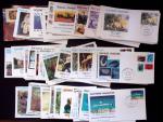 363 plis d'Océanie et Polynésie : entiers postaux toutes époques, Daguins, oblitérations classées par iles, poste aux armées, premiers vols, FDC et carte maximum. Bel ensemble à voir