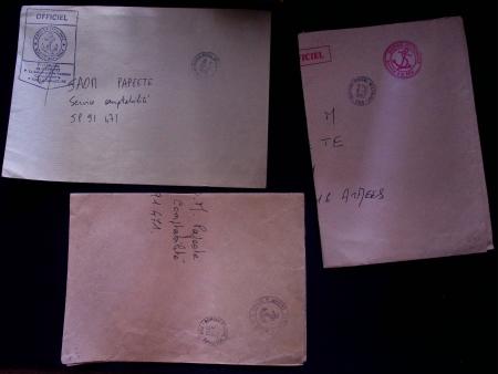363 plis d'Océanie et Polynésie : entiers postaux toutes époques, Daguins, oblitérations classées par iles, poste aux armées, premiers vols, FDC et carte maximum. Bel ensemble à voir