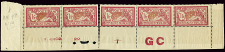 N°121f 1f lie de vin et olive, papier GC, en bande