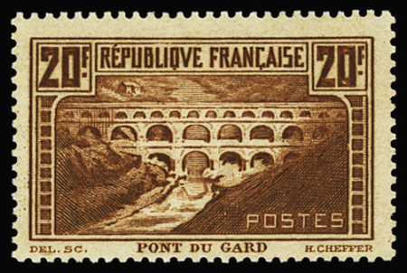 N°262a 20fr. Pont du Gard, chaudron foncé, neuf **,