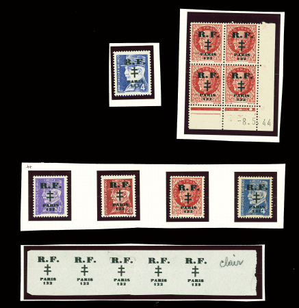 PARIS 122 n°24 à 28 + 24 en blocs de 4 coin daté, neufs