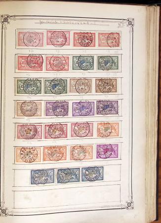 1876-1931, Un album fait maison avec différents types