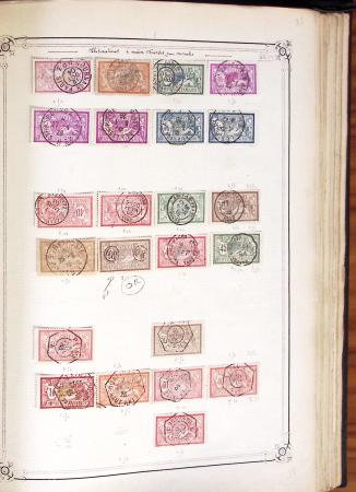 1876-1931, Un album fait maison avec différents types