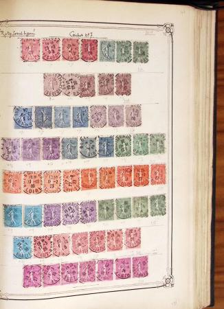 1876-1931, Un album fait maison avec différents types