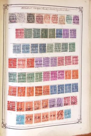 1876-1931, Un album fait maison avec différents types