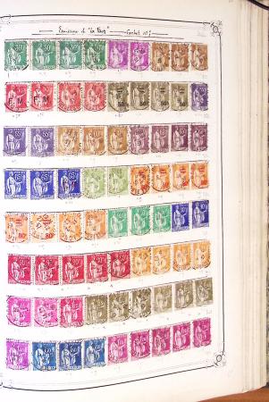 1876-1931, Un album fait maison avec différents types