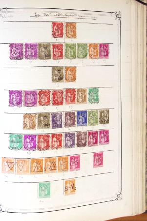1876-1931, Un album fait maison avec différents types