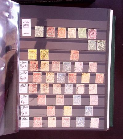 1849-1975, Collection commençant par une série d'essais