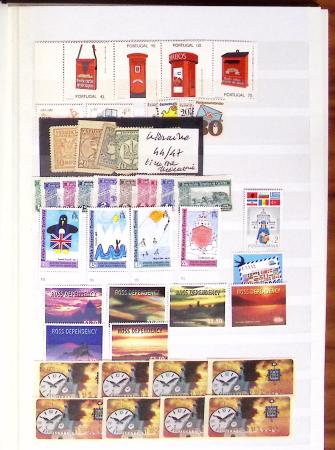 1858-2023, Collection du monde entier en 2 classeurs,
