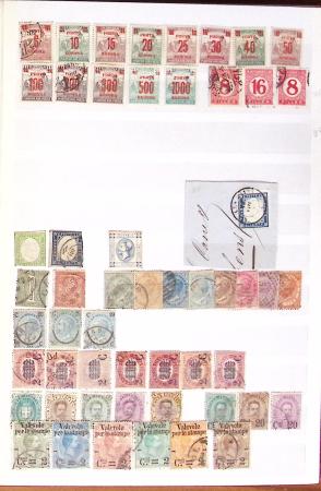 1858-2023, Collection du monde entier en 2 classeurs,