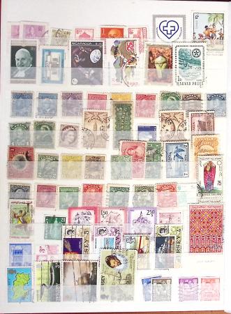 1858-2023, Collection du monde entier en 2 classeurs,