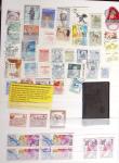 1858-2023, Collection du monde entier en 2 classeurs,
