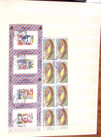 1858-2023, Collection du monde entier en 2 classeurs,