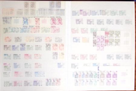 1854-1983, Collection en deux classeurs, un sur les