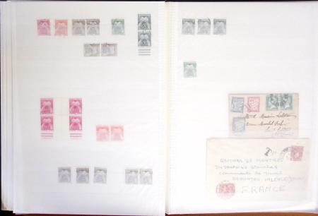 1854-1983, Collection en deux classeurs, un sur les