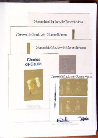 DE GAULLE, Collection de 14 classeurs du monde entier