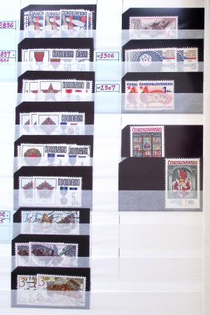 1928-2020 Important stock in 8 large stockbooks with