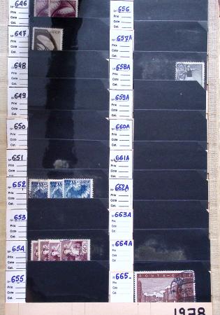 1920-2021 Chiefly mint stock in 15 large stockbooks,
