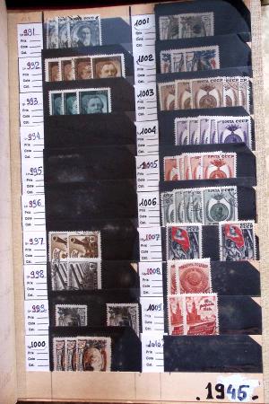 1920-2021 Chiefly mint stock in 15 large stockbooks,