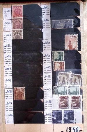 1920-2021 Chiefly mint stock in 15 large stockbooks,
