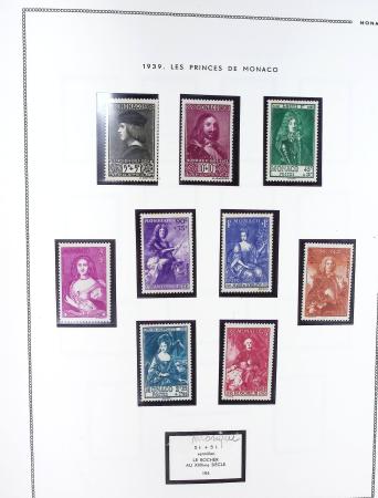 1885-1992, Deux collections de timbres neufs de Monaco,