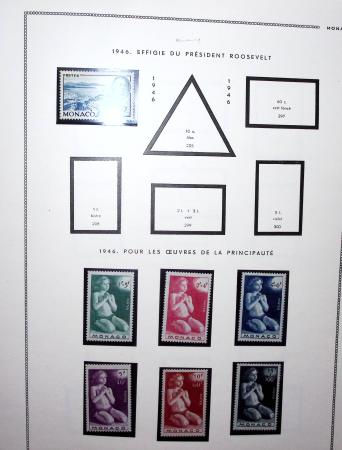 1885-1992, Deux collections de timbres neufs de Monaco,