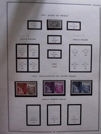 1885-1992, Deux collections de timbres neufs de Monaco,