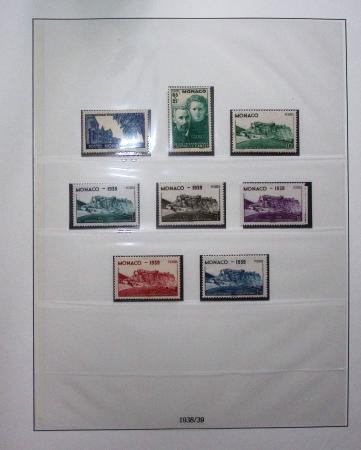 1885-1992, Deux collections de timbres neufs de Monaco,