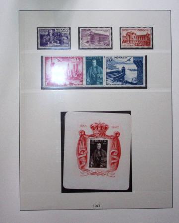 1885-1992, Deux collections de timbres neufs de Monaco,