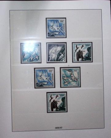 1885-1992, Deux collections de timbres neufs de Monaco,