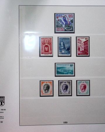 1885-1992, Deux collections de timbres neufs de Monaco,