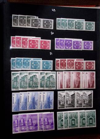 1885-1992, Deux collections de timbres neufs de Monaco,