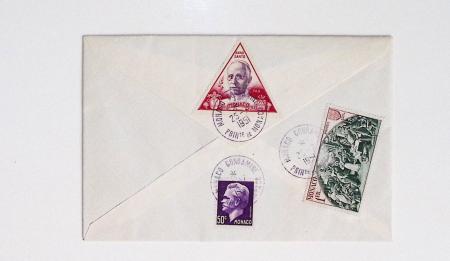 64 plis majorité par avion de divers pays, Italie bien représentée dont Italie n°77 OBL cachet violet