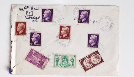 64 plis majorité par avion de divers pays, Italie bien représentée dont Italie n°77 OBL cachet violet