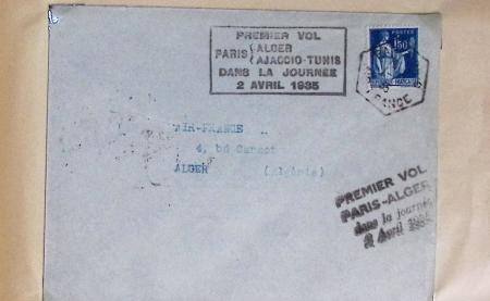 51 premiers vols de France dans un album souple bleu ancien 1935 - 1940 dont 4 Daguins "100ème traversée aérienne de l'Atlantique Sud" (1936)