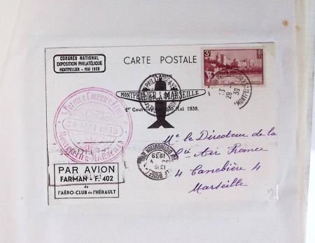 51 premiers vols de France dans un album souple bleu ancien 1935 - 1940 dont 4 Daguins "100ème traversée aérienne de l'Atlantique Sud" (1936)
