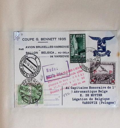 45 premiers vols de Belgique (1930 - 1938) dans un album souple brun ancien