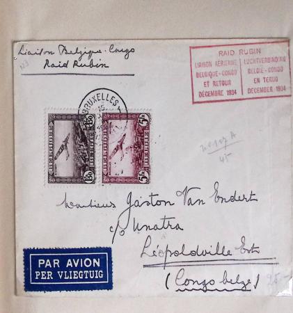 45 premiers vols de Belgique (1930 - 1938) dans un album souple brun ancien