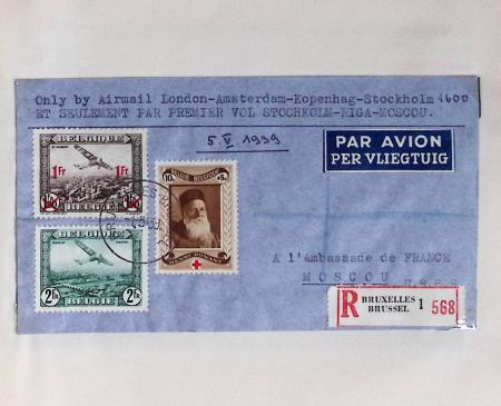 Belgique. 43 premiers vols 1938 - 1939 dont 2 Zeppelins vers l'Allemagne, dans un album souple brun ancien
