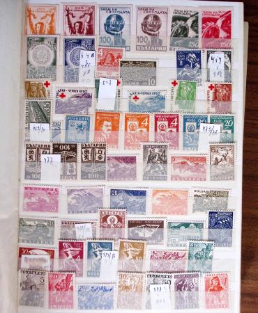 1879-1988 Mint & used collection in one stockbook with